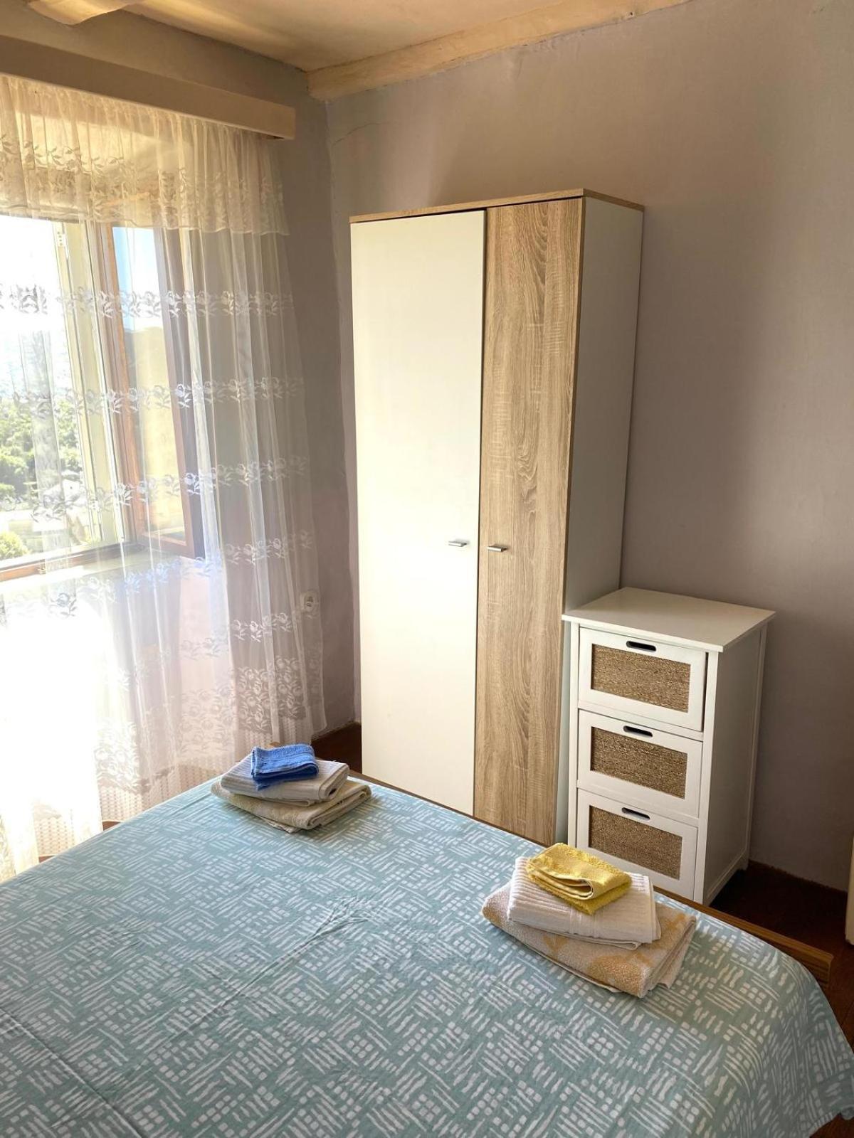 Apartment Cacini Dvori Lastovo Exterior photo
